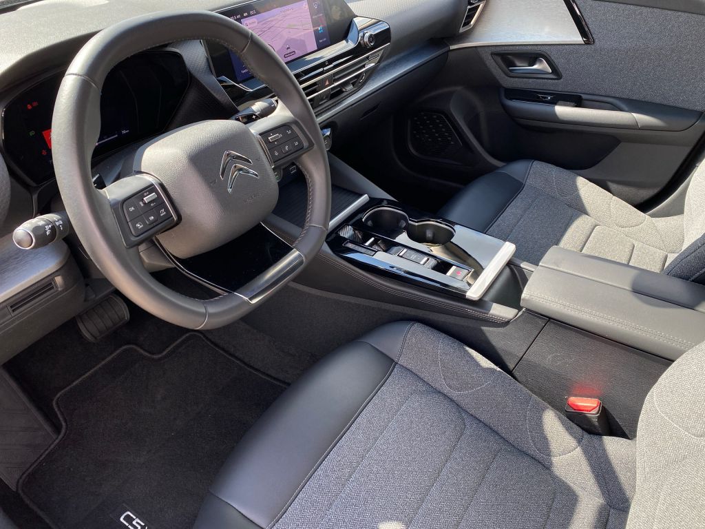 Fahrzeugabbildung Citroën C5 X 130 Automatik FEEL PACK *ACC*Navi*19Zoll*