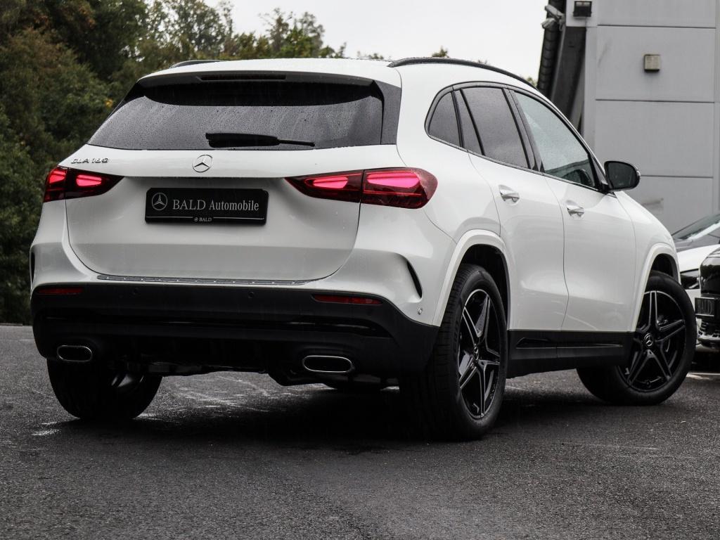 Mercedes-Benz GLA 180 AMG-Sport/Pano/Night/Totw/LED/Kamera/19'