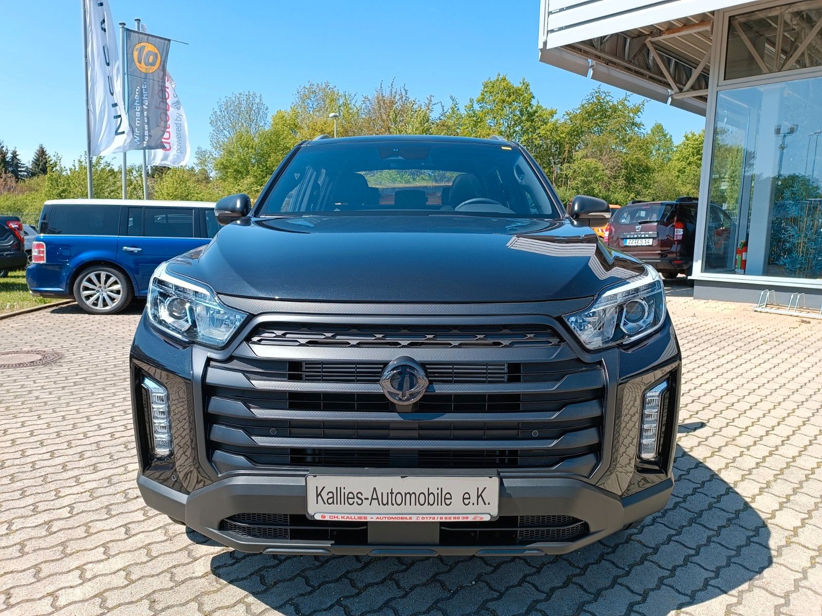 Fahrzeugabbildung Ssangyong Musso Grand 202PS  AT  4x4  LEDER+XENON+SD+ROLLO