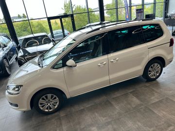 Volkswagen Sharan *Comfortline*7-Sitzer*TEMPO*NAVI*PDC*