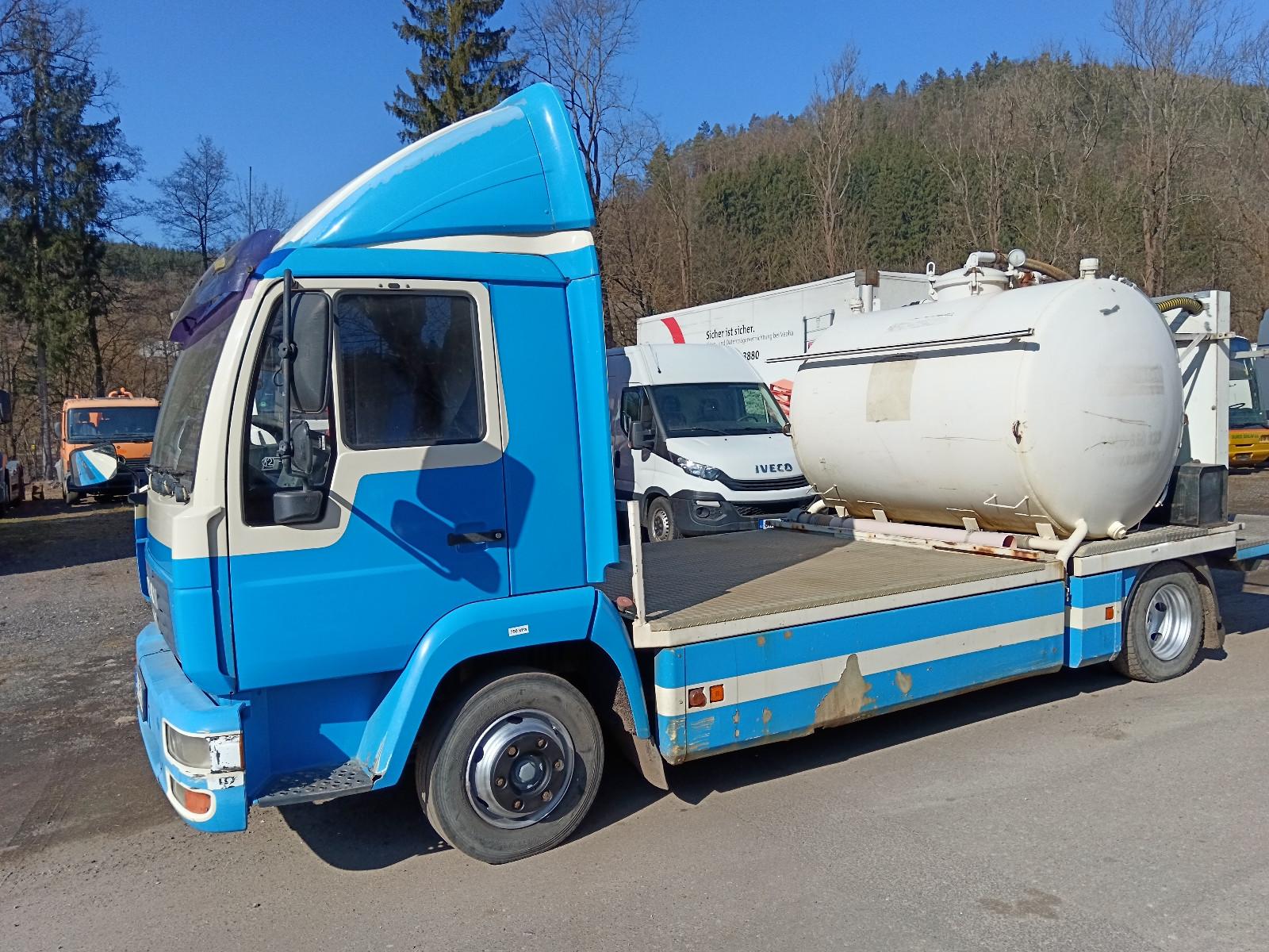 MAN 8.180 Saug und Druckwagen Toi Toi