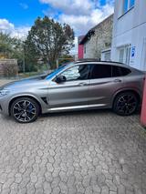BMW XM4 COMPETION MIT PREMIUM GARANTIE - BMW M4 Gebrauchtwagen in Frankfurt