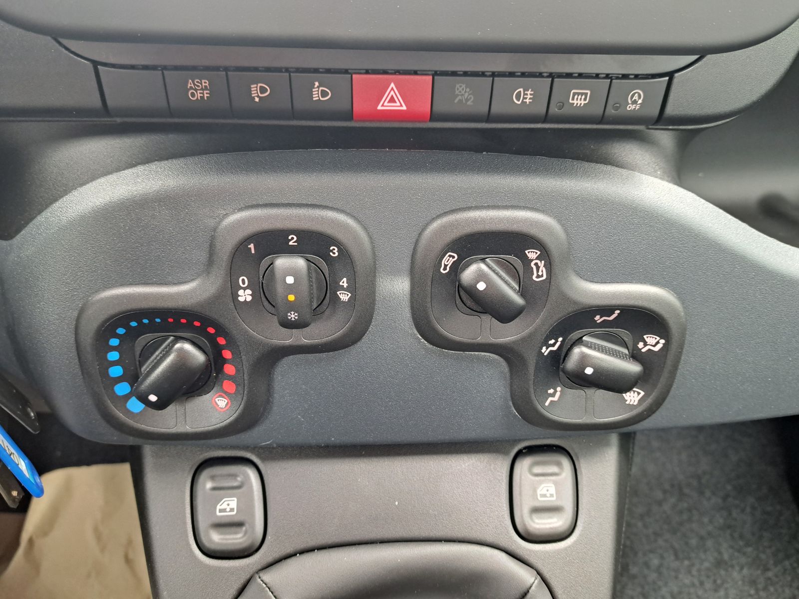 Fahrzeugabbildung Fiat Panda MODELL 2025 1.0 Hybrid CITY-PAKET 5-S.