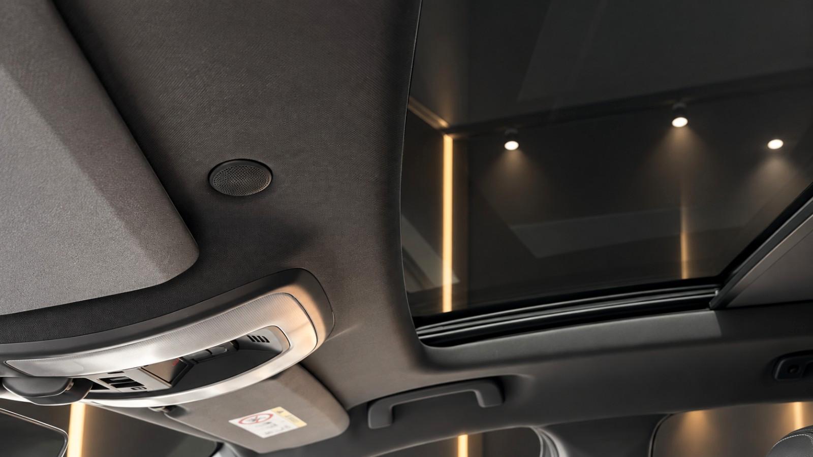 Volvo XC 60 Summum /H&K Sound/Pano/SHZ/ACC/Kamera/VOLL