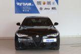 Alfa Romeo Giulia Veloce Q4 2.0 280PS 8AT *Premium-AudioPak - Alfa Romeo Giulia aus 2024