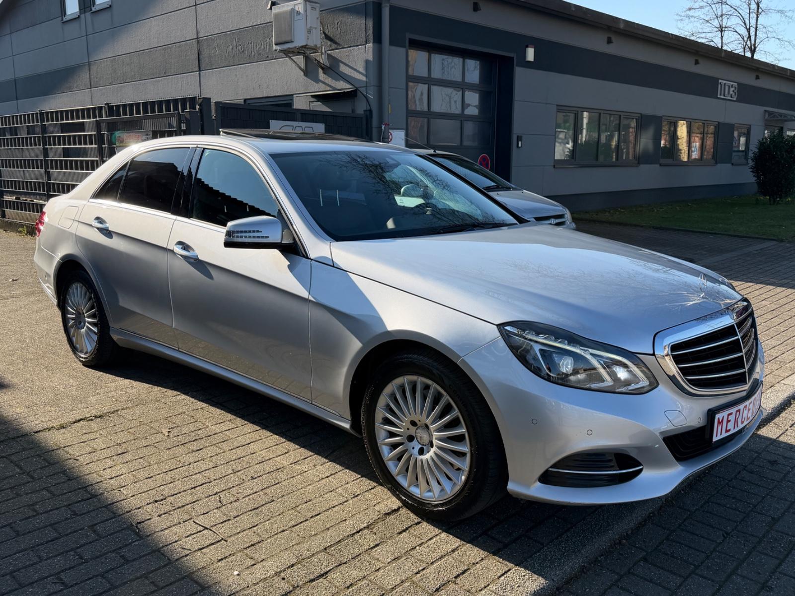 Mercedes-Benz E 300 Limo CGI BlueEfficiency-*Leder*Kamera*LED*