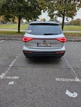 Seat Tarraco 2.0 TDI 110kW Xcellence  - silberne Seat Tarraco