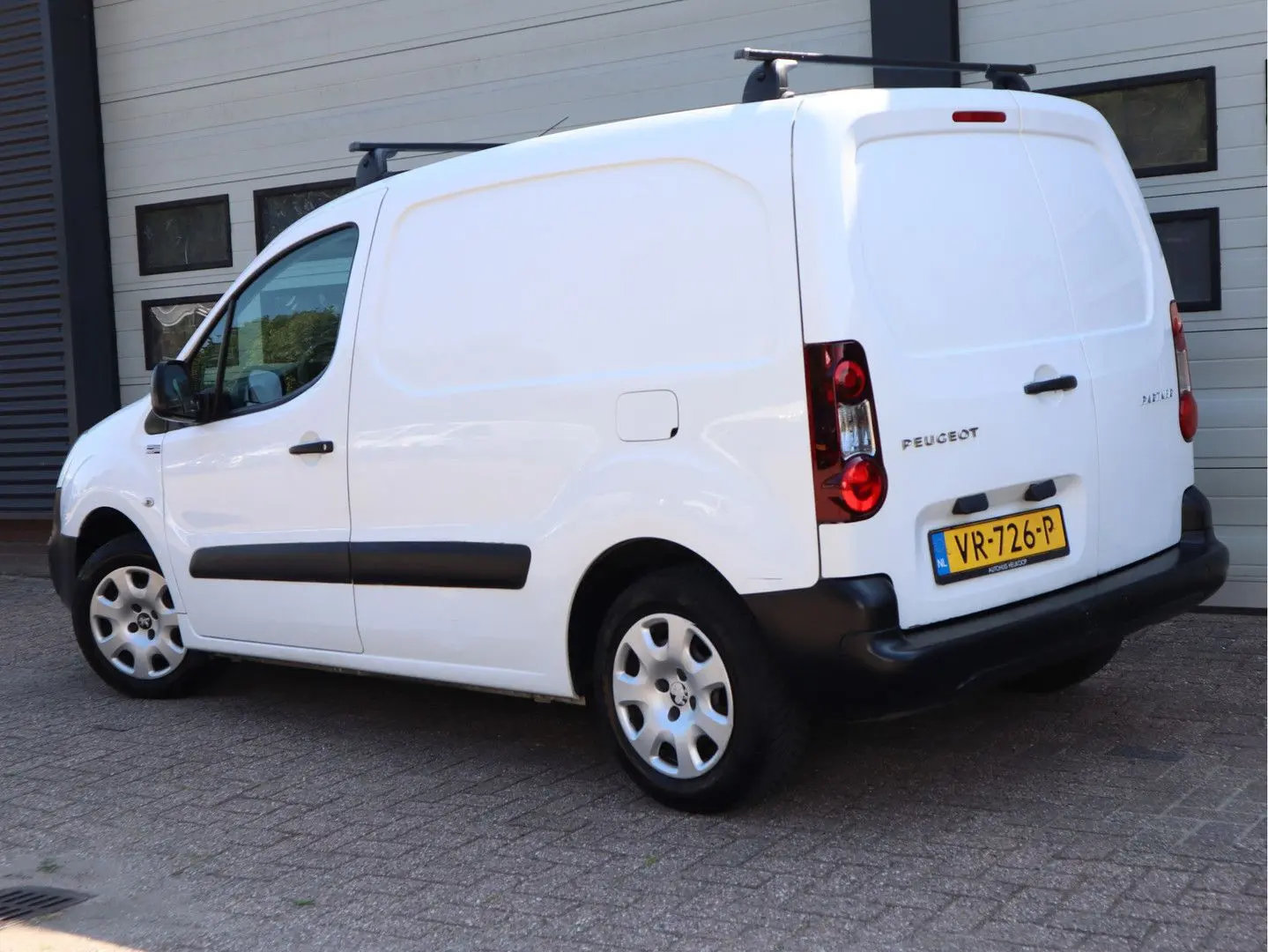 Peugeot Partner 1.6 HDi 75pk - Airco - Dakdragers Kasten