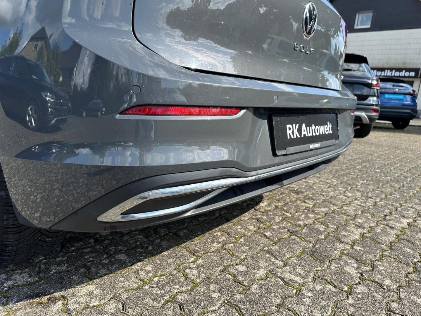Volkswagen Golf VIII Active 1.5 TSI LED Navi ACC Climatroni, миниатюра 13