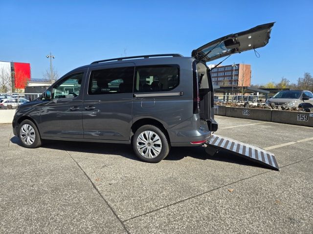 Fahrzeugabbildung Volkswagen Caddy Maxi Rollstuhltransport Heckeinstieg