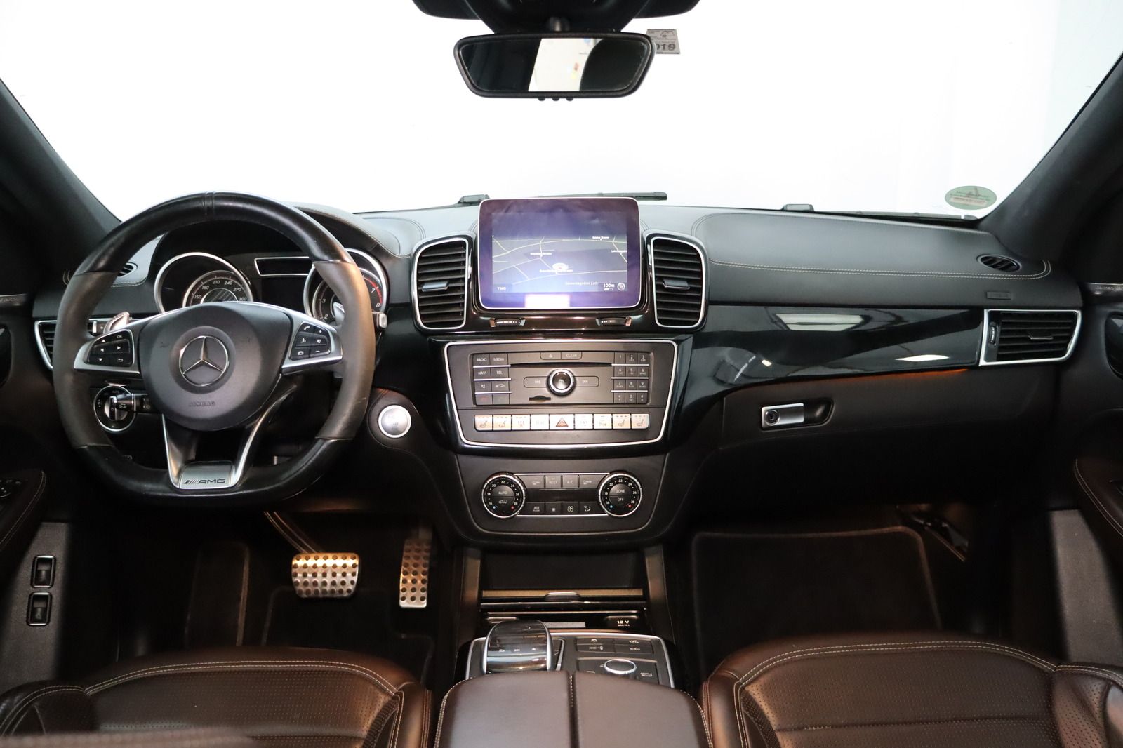 Fahrzeugabbildung Mercedes-Benz GLE 63 s AMG 4Matic Coupe DIS+ 1. Hand