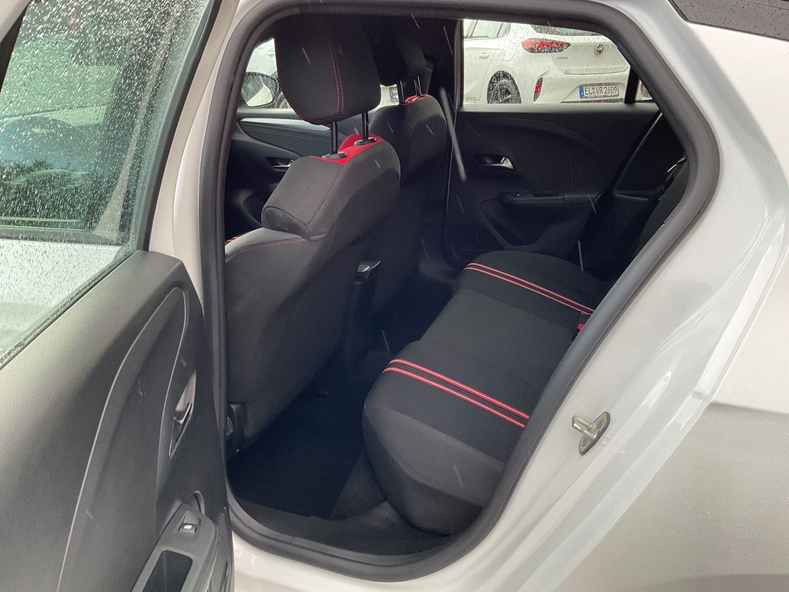 Fahrzeugabbildung Opel Corsa 1.2i GS Automatik,Navi,Carplay,Kamera