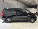 Hyundai H-1 2.5 CRDI Travel*Leder*SHZ*8 Sitze* - Hyundai LKWs