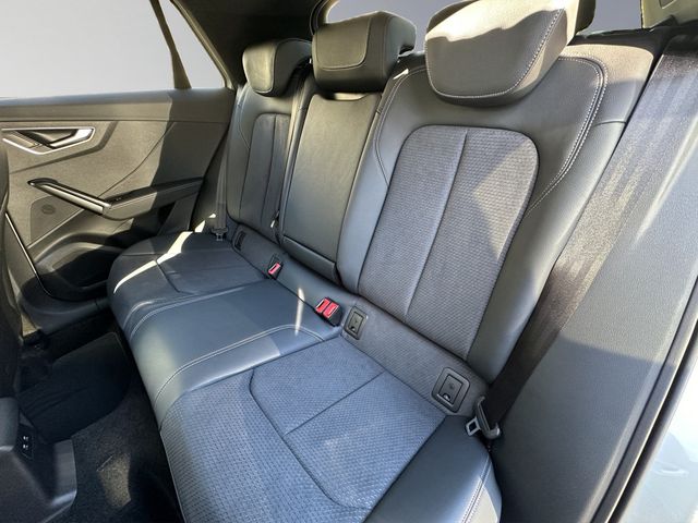 Q2 S line 35 TFSI 110150 kWPS S tronic