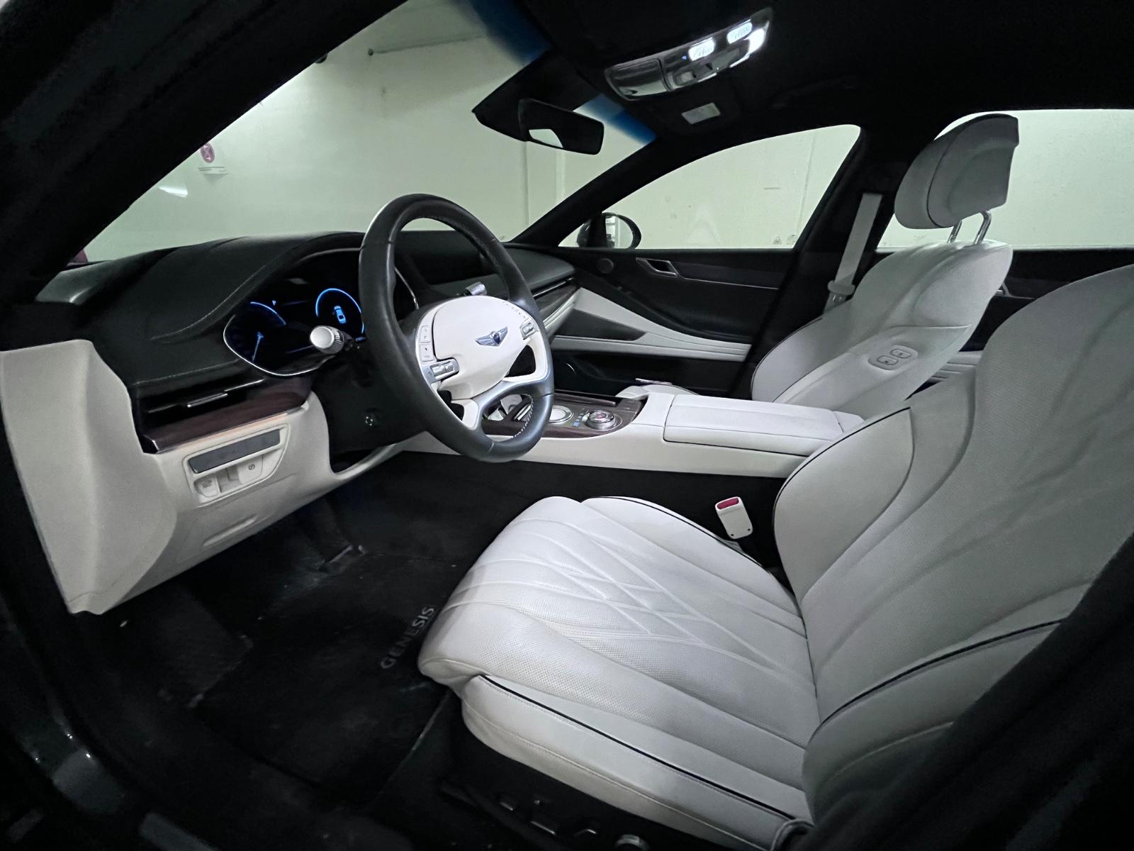 Genesis G80 Luxury mit Werksgarantie 25.000 km