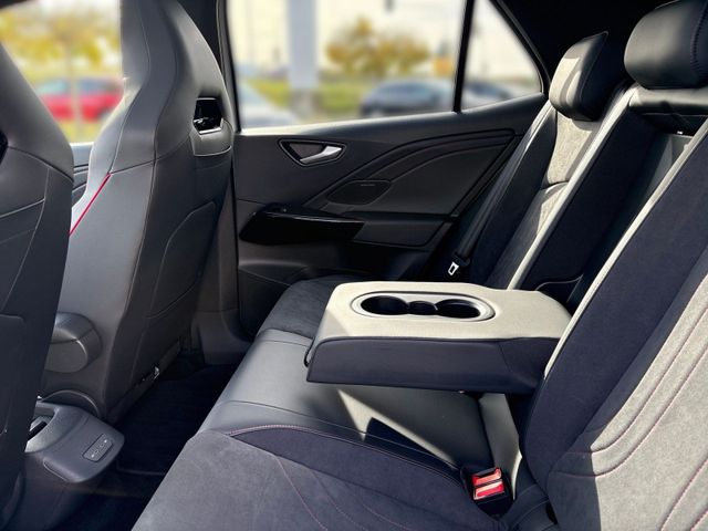 ID.3 GTX +IQ.LIGHT+ACC+PANO+HUD+NAVI+KAMERA+H&K+