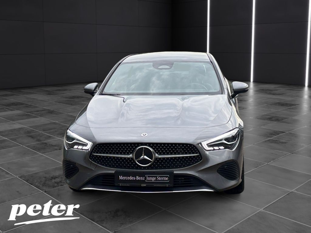 Mercedes-Benz CLA 200 d Shooting Brake Progressive Line imagem 2