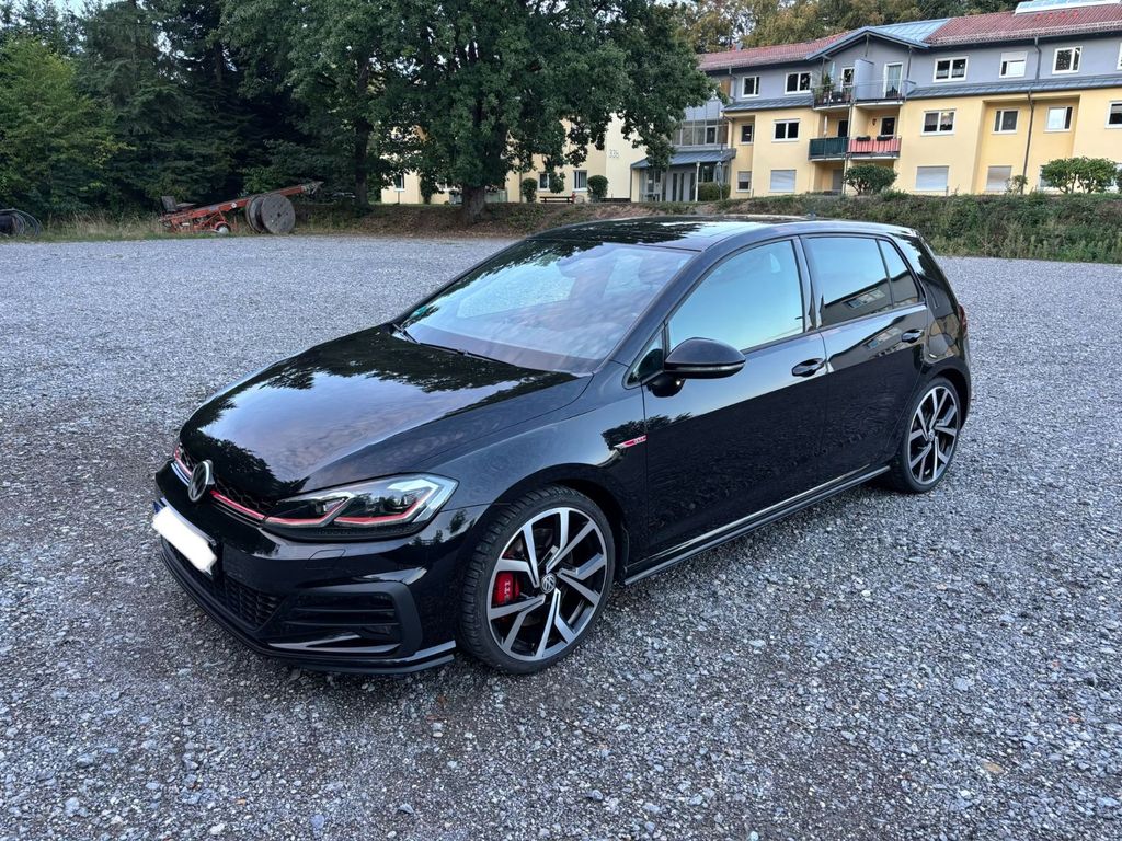 Image of Volkswagen Golf