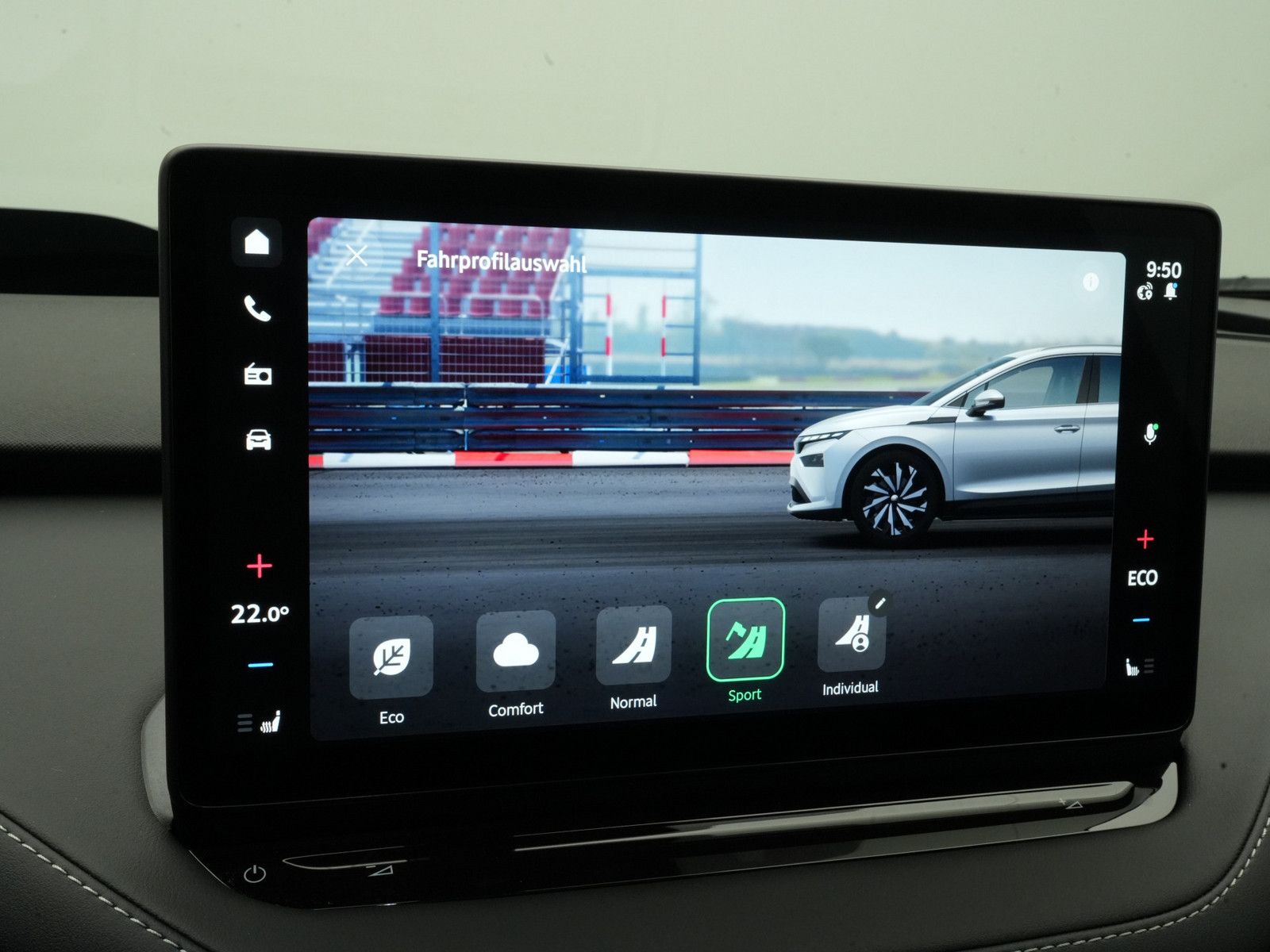 Skoda Enyaq - Bild 18