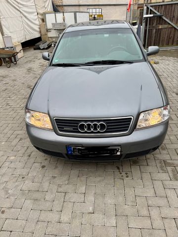 Audi A6 1.8 T quattro  Youngtimer