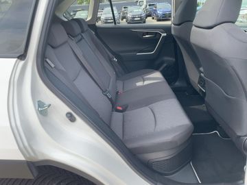 Toyota RAV 4 - 11