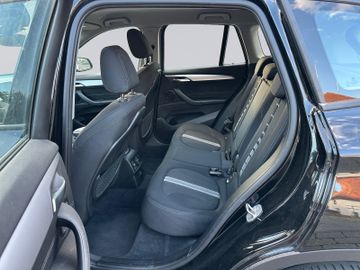 BMW X1 - 12