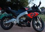 Aprilia RS 125 - in echt TOP ZUSTAND !!!  Nur 4.650 km - APRILIA RS4 125