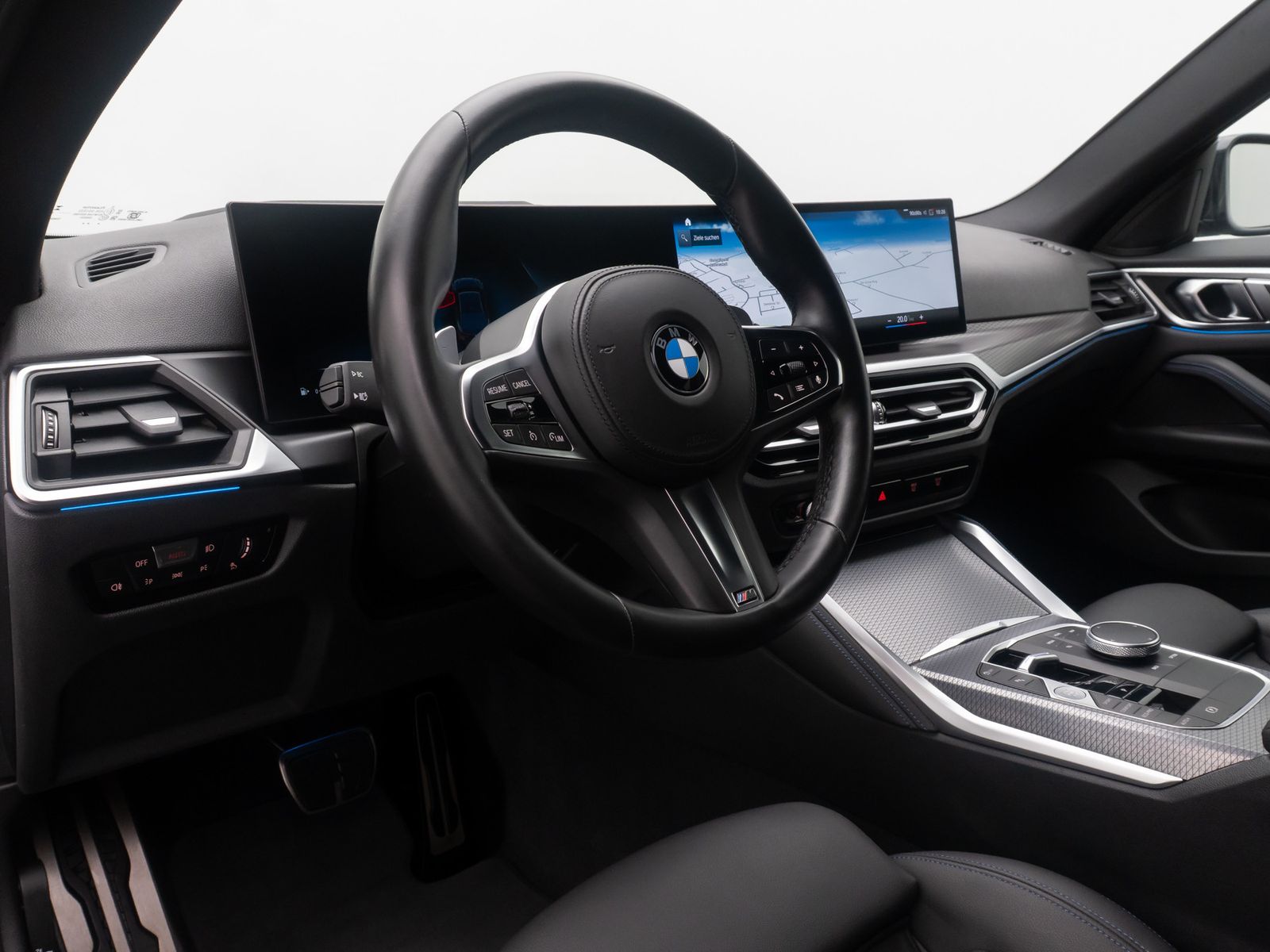 Fahrzeugabbildung BMW 420 Gran Coup&eacute; xD M Sport HUD HiFi Kamera 19Zoll