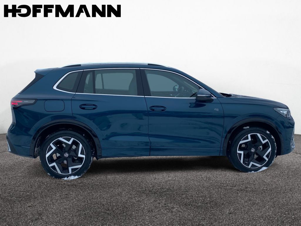 Fahrzeugabbildung Volkswagen Tiguan 1.5 eTSI DSG R-Line AHZV IQ Matrix Navi