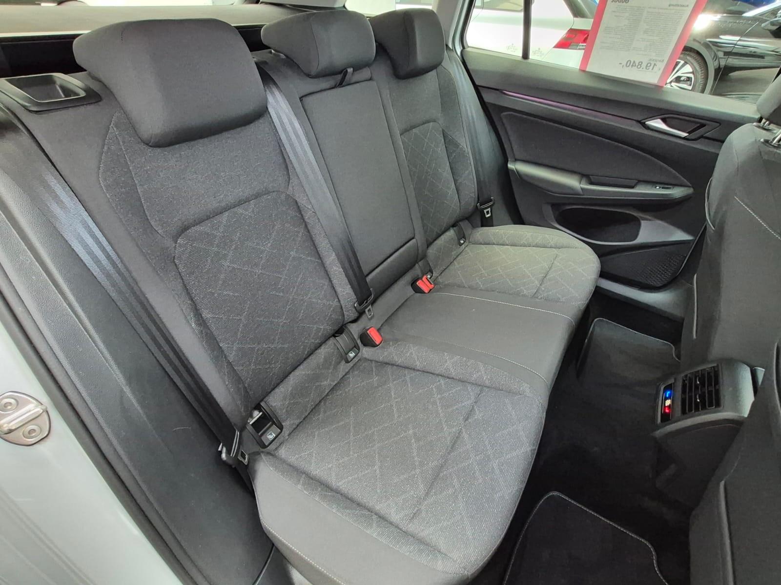 Volkswagen Golf VIII Var. Life 2.0 TDI DSG AHK ACC 1,99%*, миниатюра 22
