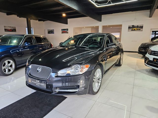 Jaguar XF 3.0 V6 Diesel Premium Luxury*Navi*Leder*1-Han