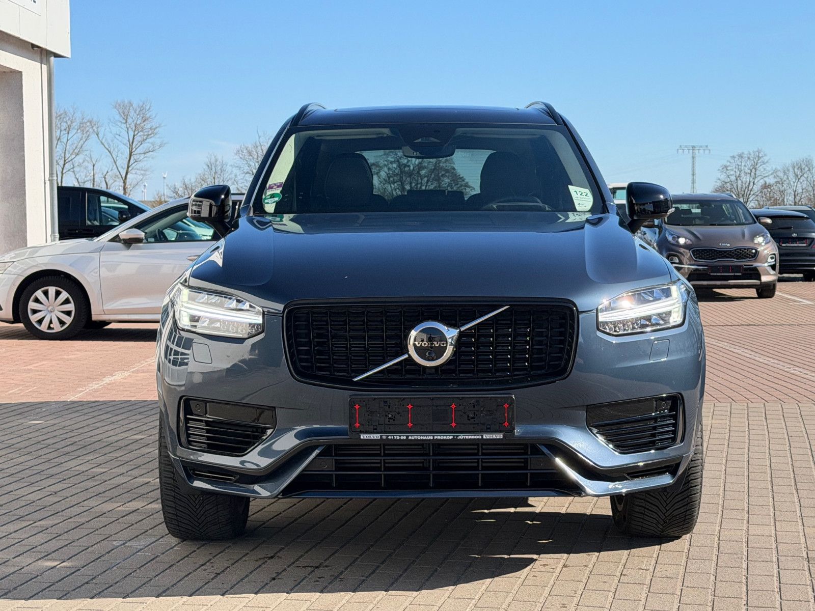 Fahrzeugabbildung Volvo XC90 T8 AWD Ultimate Dark*LUFT*AHK*360°*Massage*