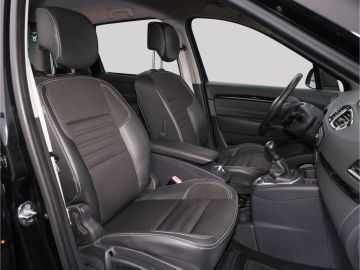 Renault Scenic III BOSE Edition 2.0 dCi 6-Gang 160