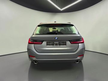 BMW 320 - 6