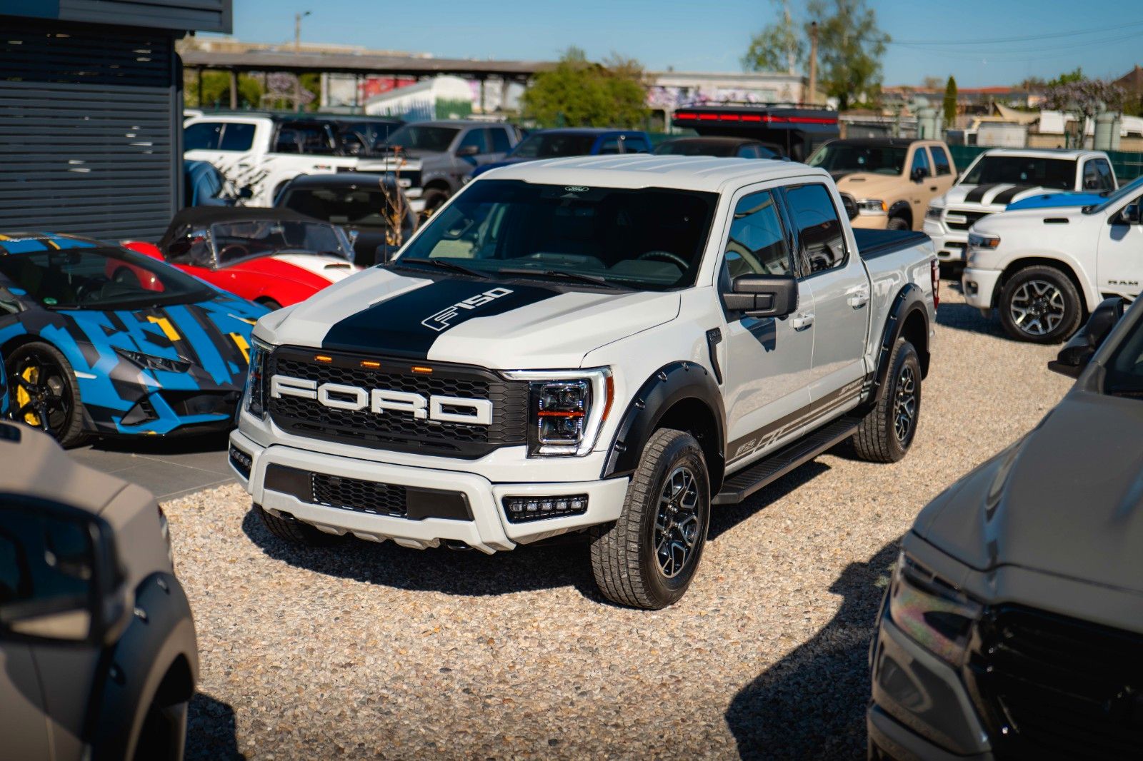 Fahrzeugabbildung Ford F150 3.5L V6 PowerBoost RAPTOR Twin-Turbo 4x4