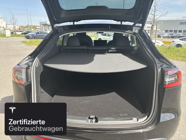 Tesla Model Y Long Range AWD foto 9