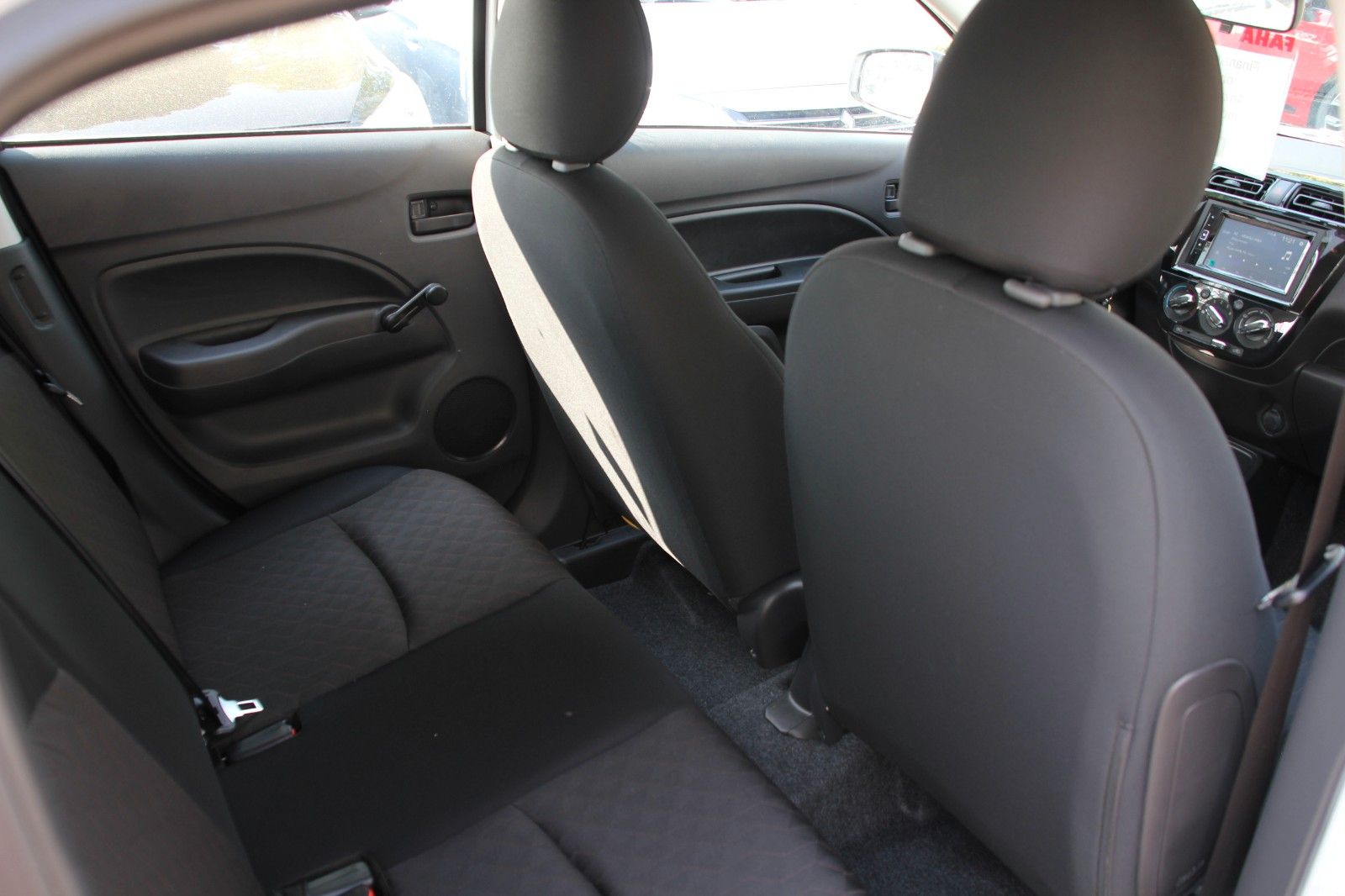 Fahrzeugabbildung Mitsubishi Space Star Select
