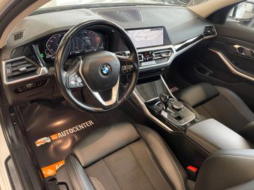 BMW 320d Sport Line *ACC*NAVI*LED*CARPLAY*DAB*