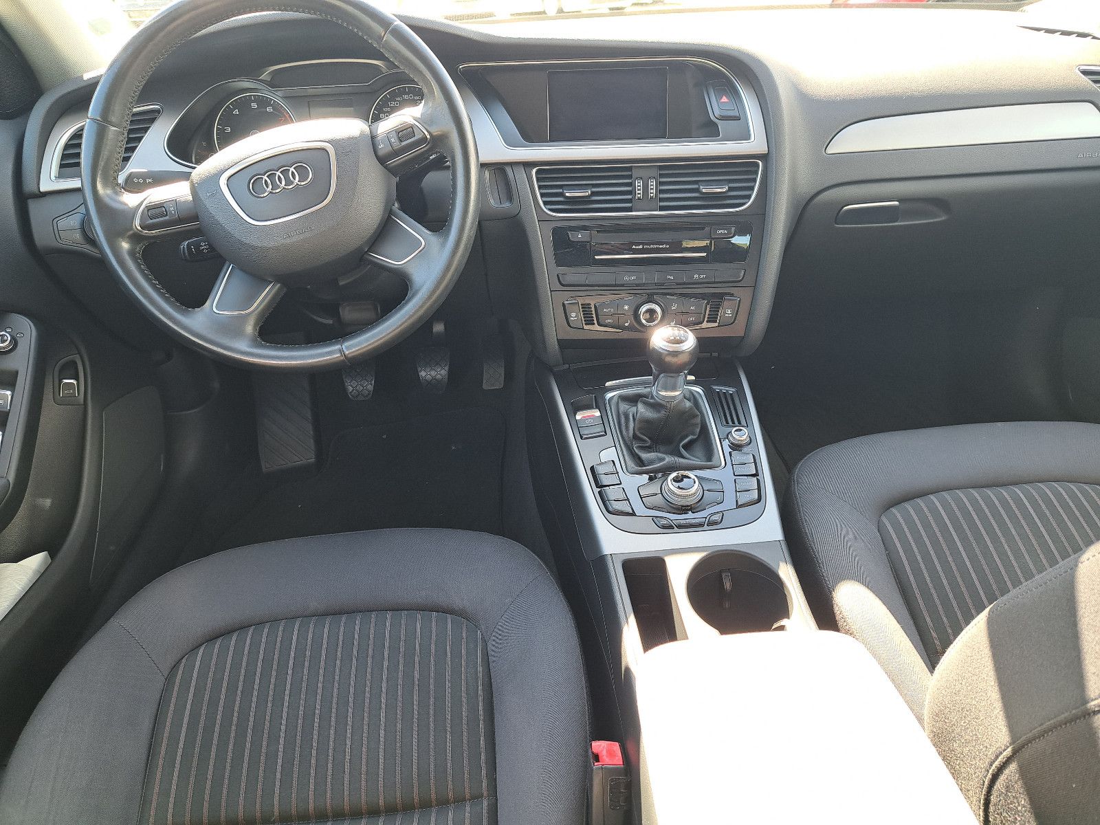 Fahrzeugabbildung Audi A4 Lim. Ambiente