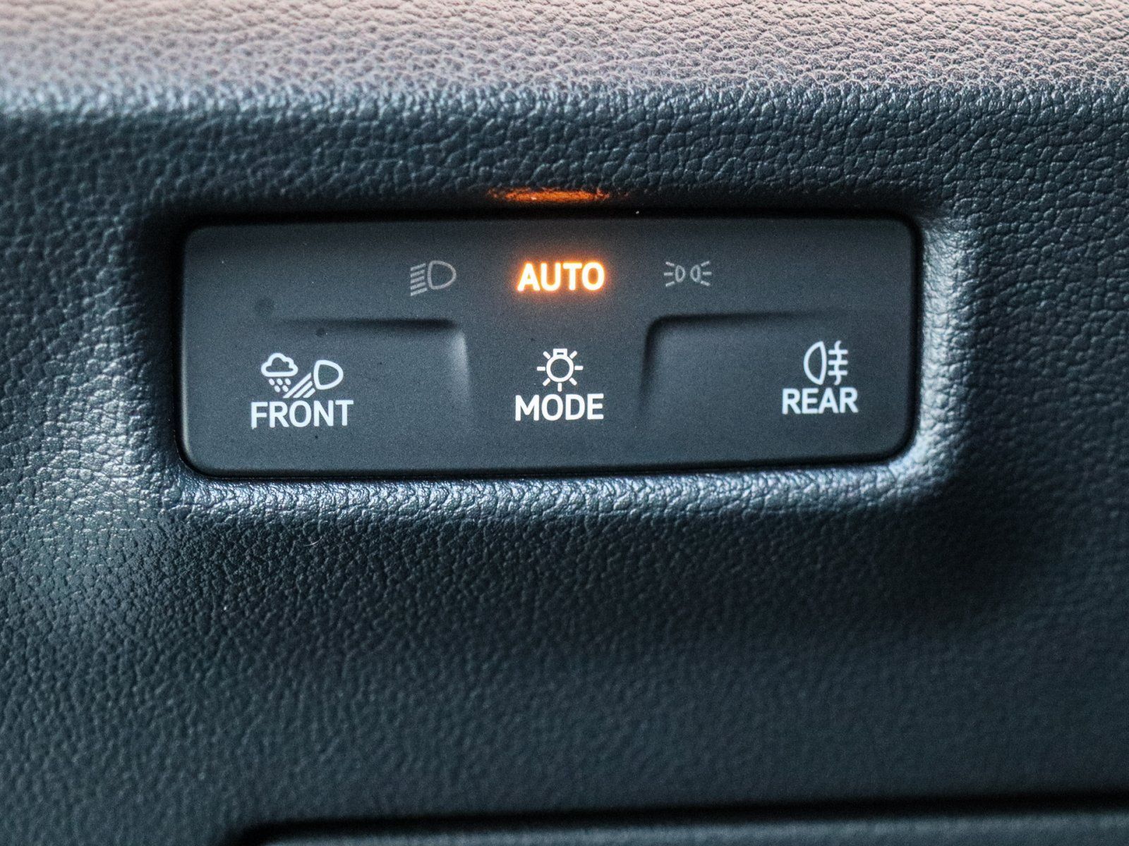 Volkswagen Tiguan - Bild 14