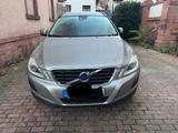 Volvo XC60 - TOP ZUSTAND, NEU TÜV, NEU ZAH... - gebrauchte Volvo XC60 aus dem Jahr 2010