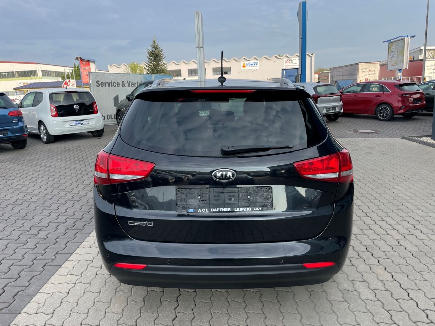 Fahrzeugabbildung Kia Ceed_sw Spirit Kamera totWinkAss SpurhalteAss
