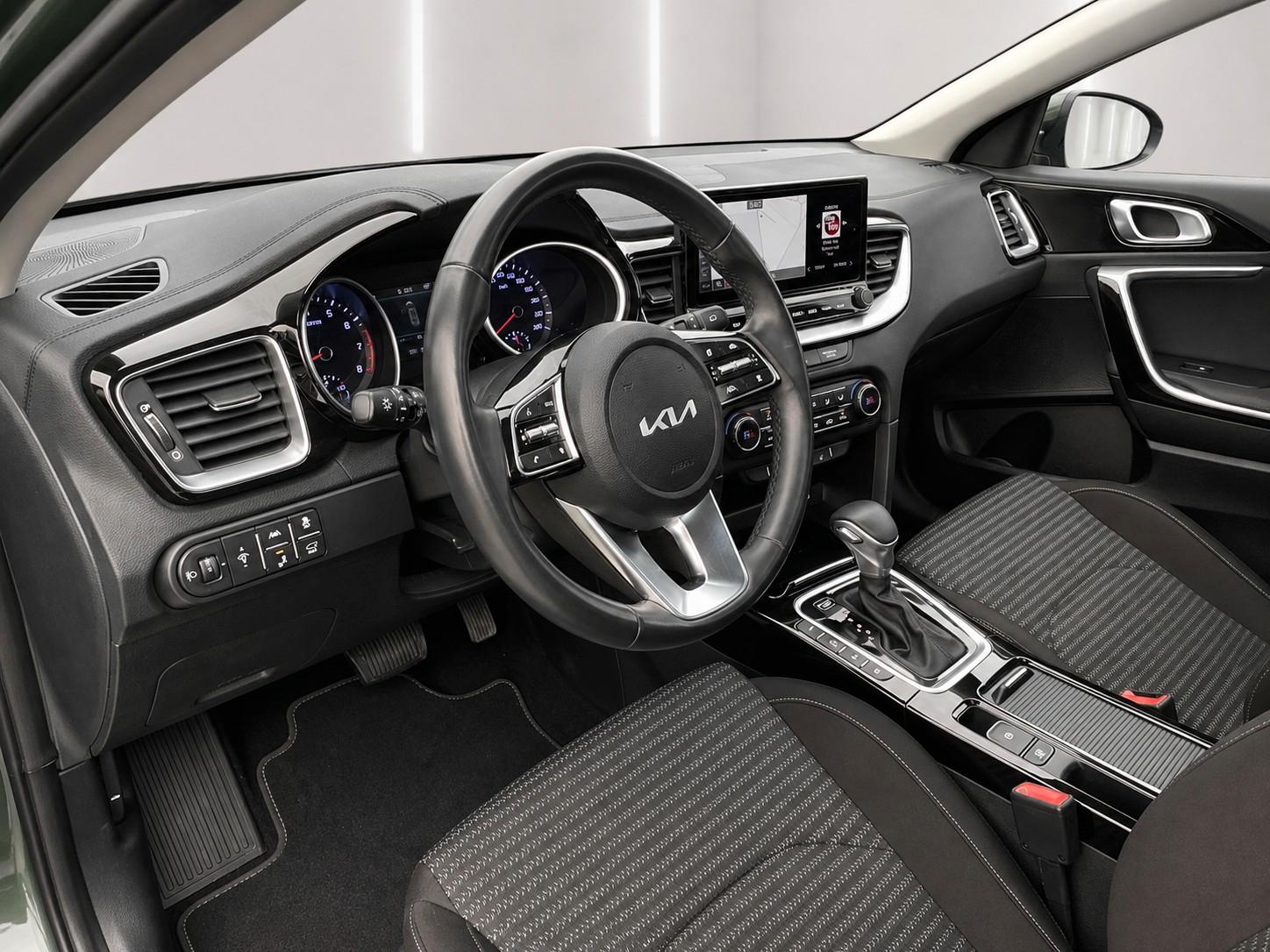 Kia Ceed SW 1.5 T-GDI DCT7 Platinum *LED*JBL*Kamera*