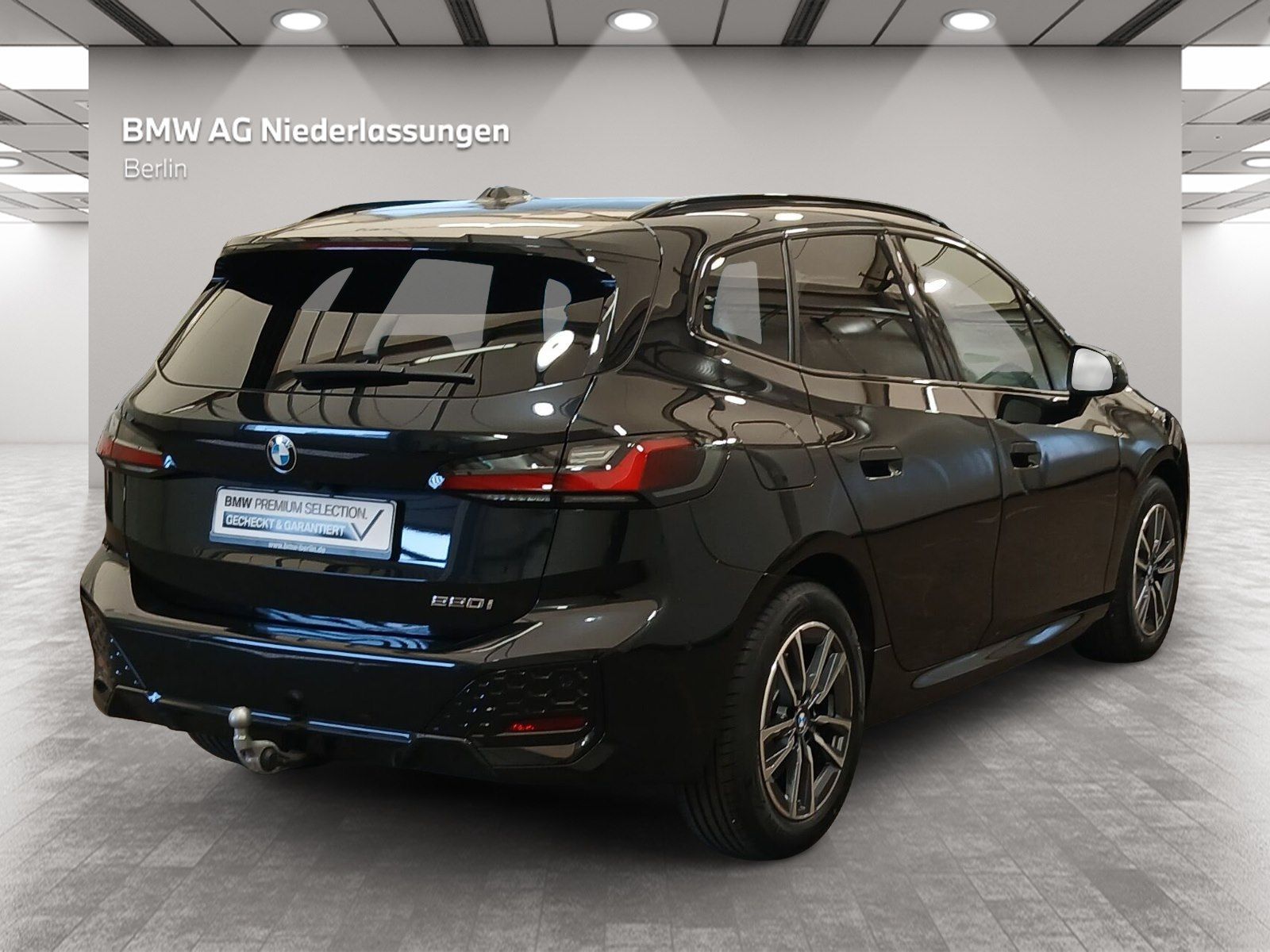 BMW 220 Active Tourer - Bild 2