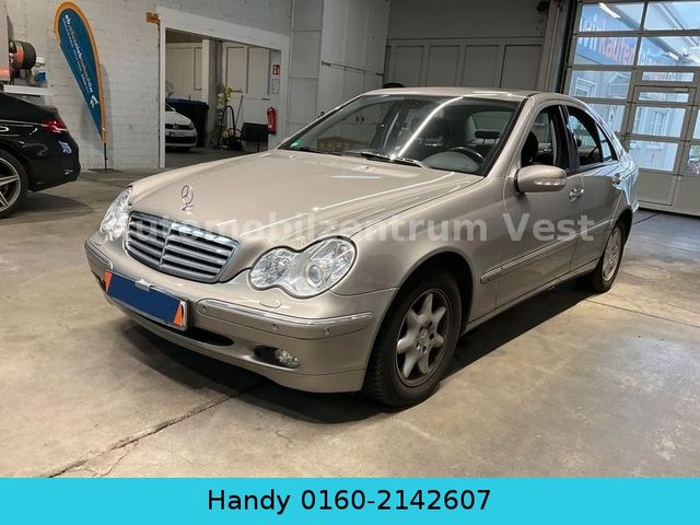 Mercedes-Benz C 220 CDI Aut:*Navi*Xenon*Tempomat*Klimaaut.*