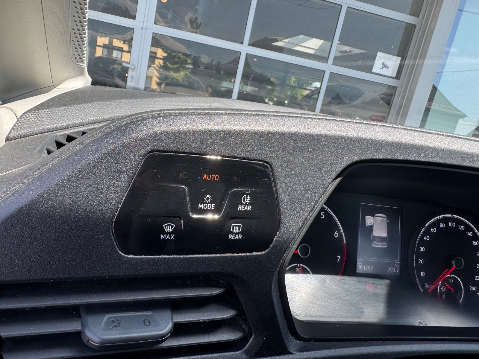 Fahrzeugabbildung Volkswagen Caddy BLUETOOTH/AUTO-HOLD/ACC/TEMPOMAT/