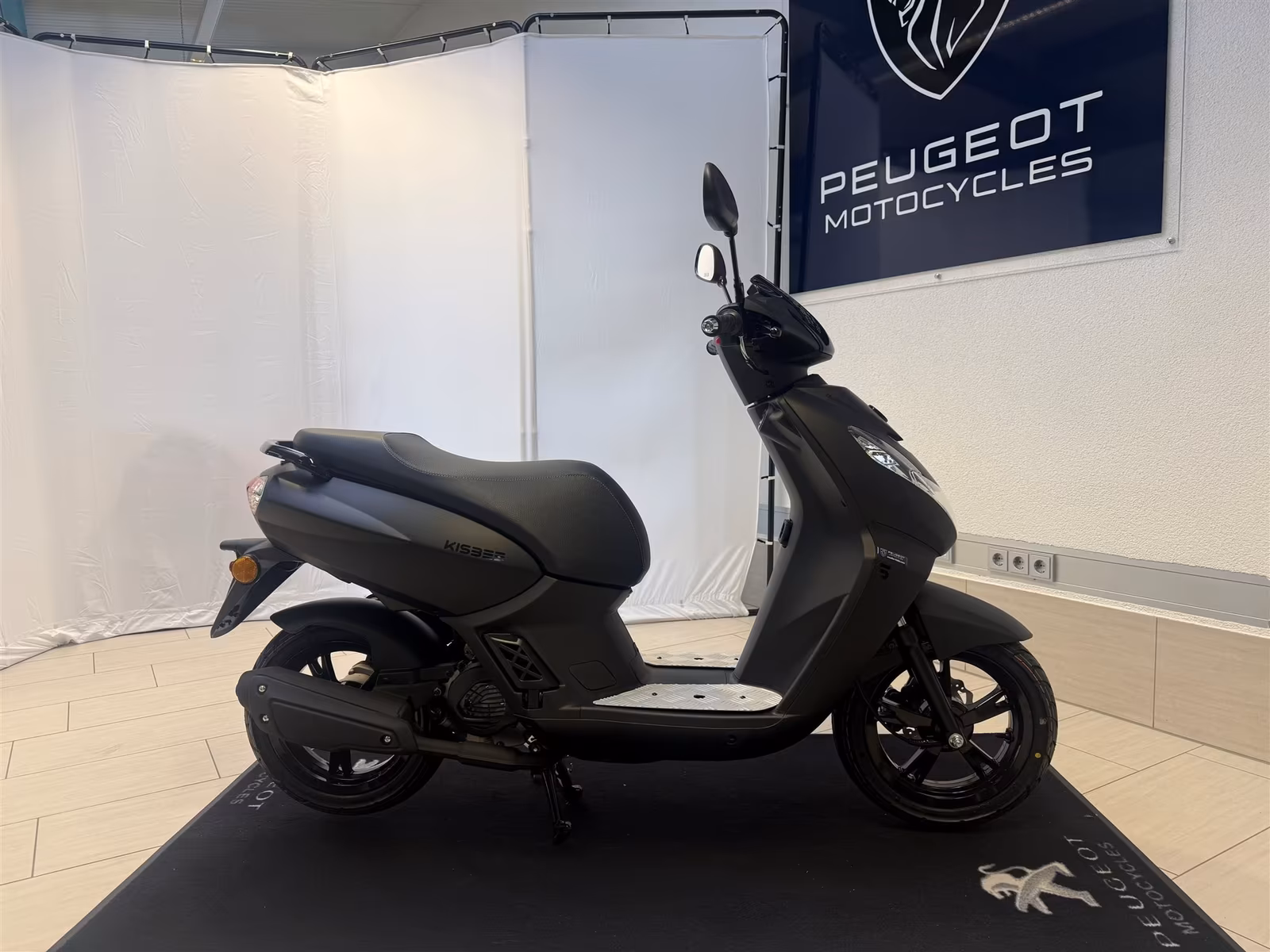 Peugeot Kisbee 50 4T Black Edition