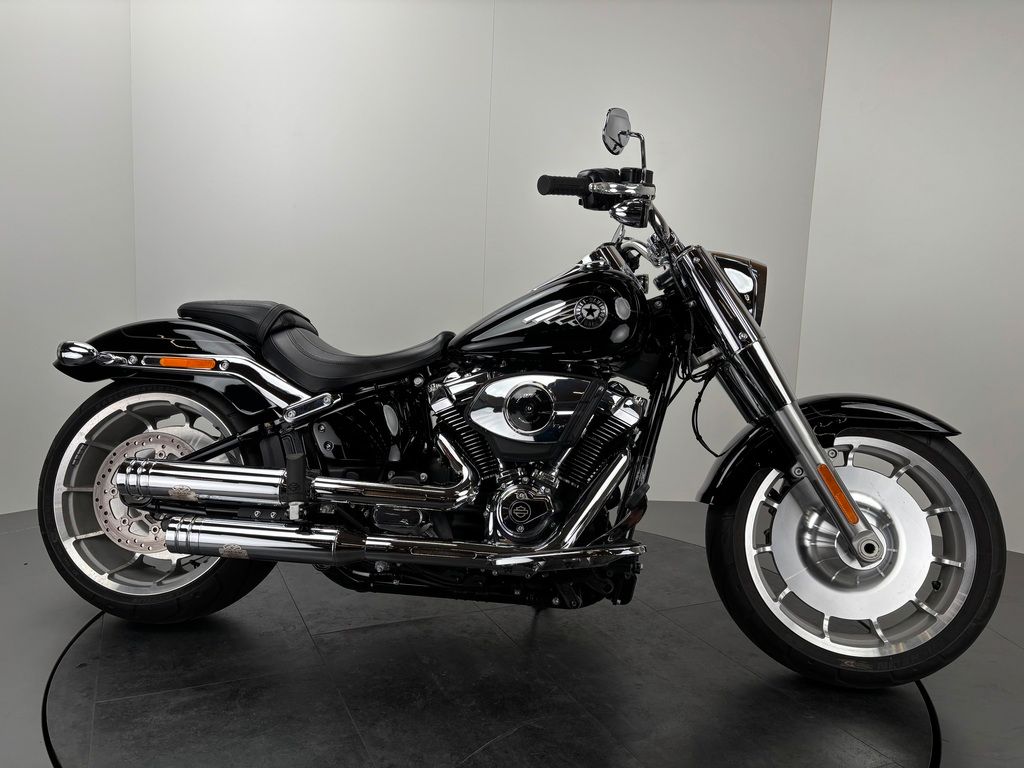 Fahrzeugabbildung Harley-Davidson FAT BOY 117 *JEKILL&HYDE *SEITL. KENNZEICHEN
