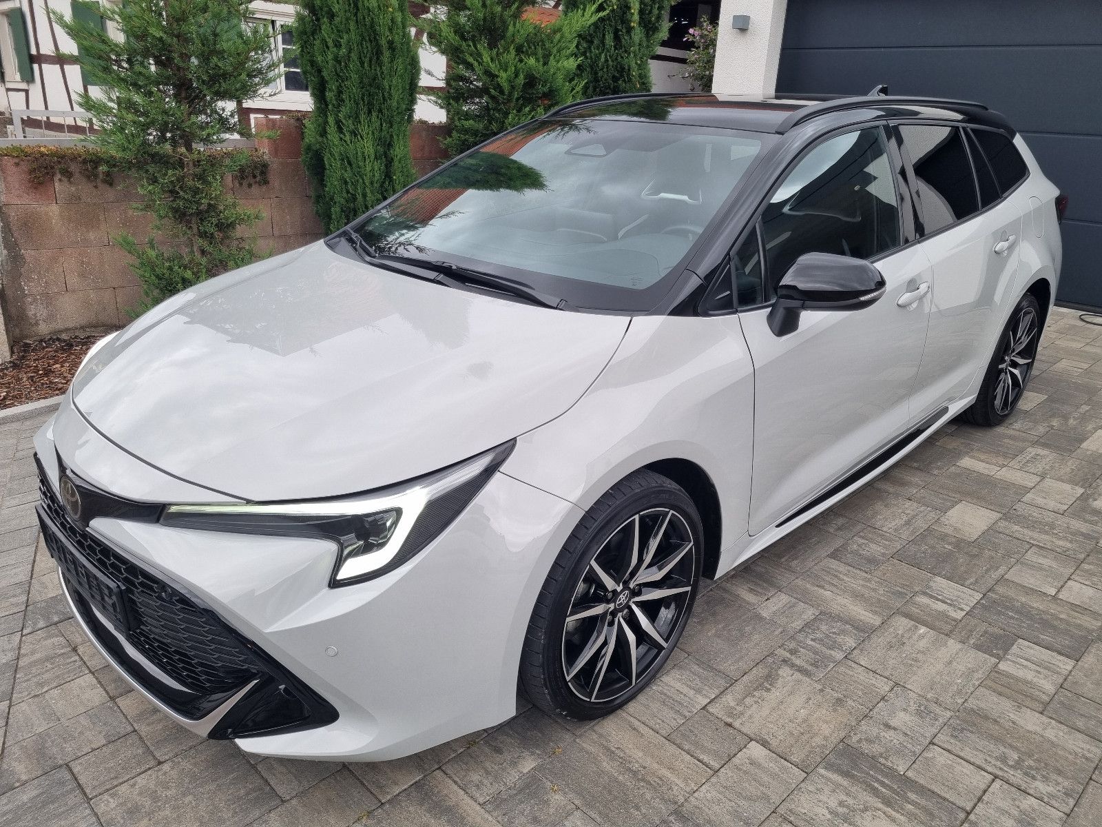 Toyota Corolla Hybrid GR Sport imagem 2