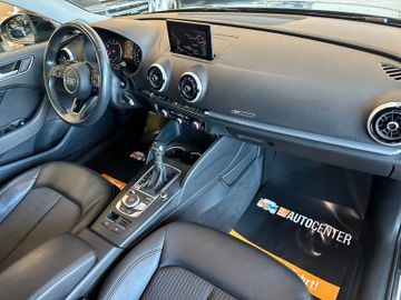 Audi A3 Sportback 30 TFSI design *2. Hand*Klima*Navi*